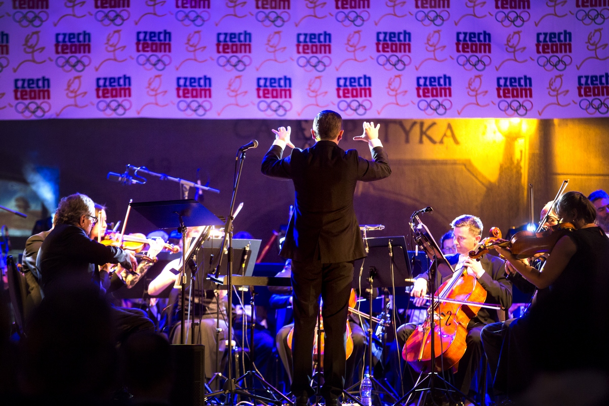 Závěrečný koncert v podání Komorní filharmonie Pardubice Závěrečný koncert v podání Komorní filharmonie Pardubice
