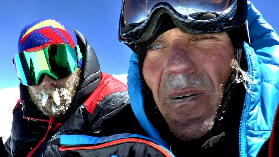 Marek Holeček a Zdeněk Hák na vrcholu hory Gasherbrum I