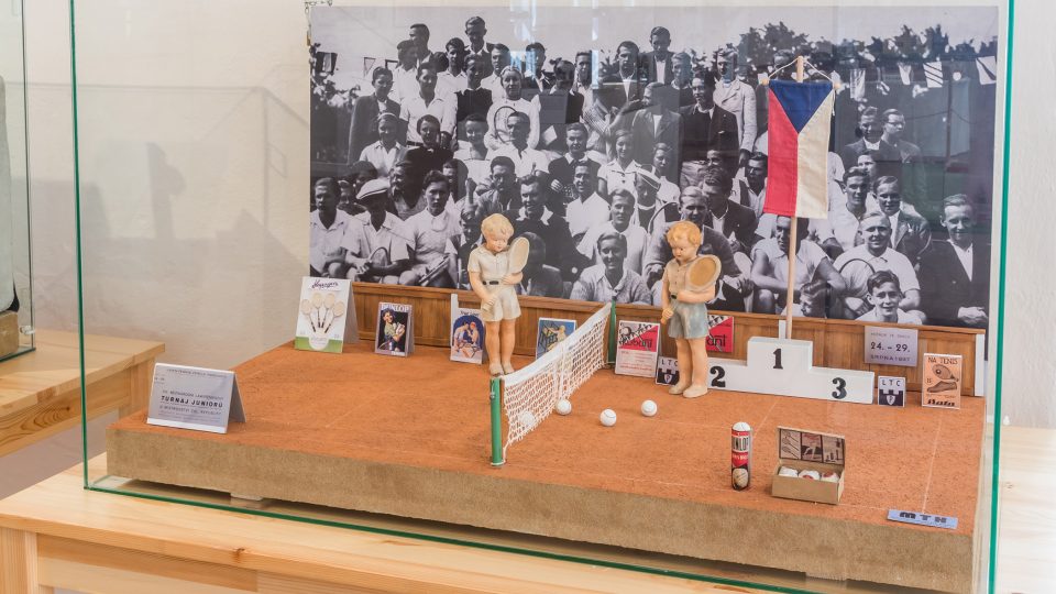 V Litomyšli vystavují dobové hračky a dioramata