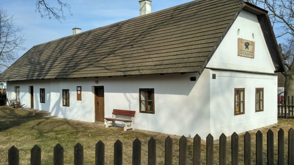 Rodný dům Václava Veverky v Rybitví