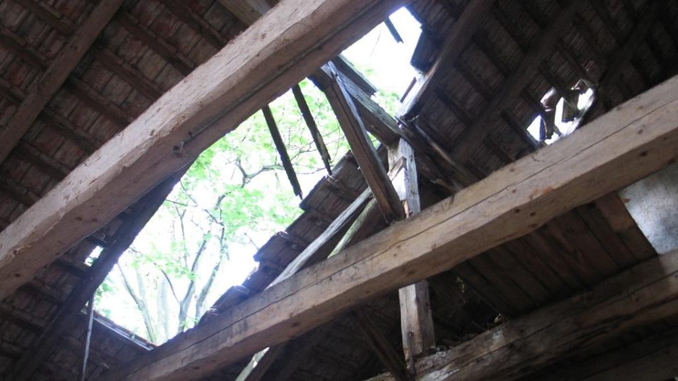 Pivovar Rychmburk v Předhradí - střechy jsou v dezolátním stavu