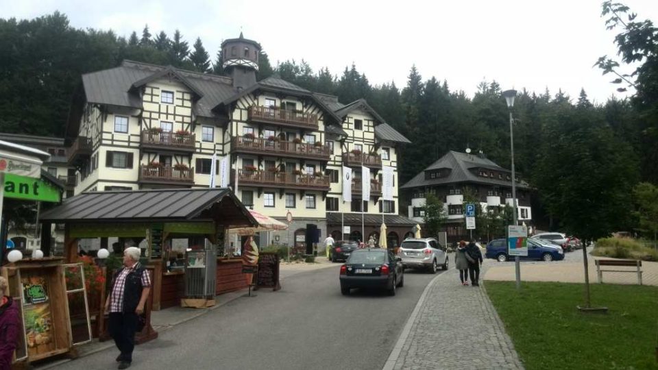 Špindlerův Mlýn - horské hotely a pensiony