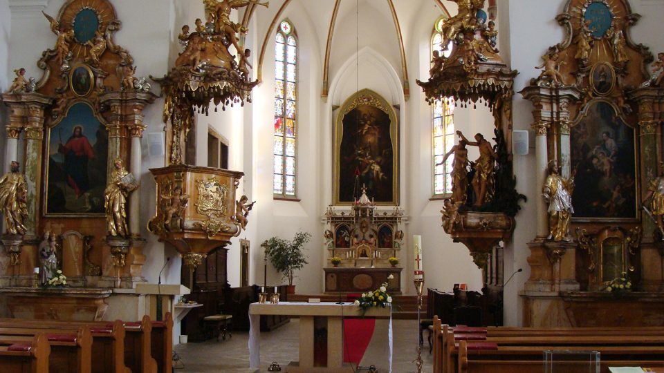 Interiér kostela sv. Václava v Lanškrouně
