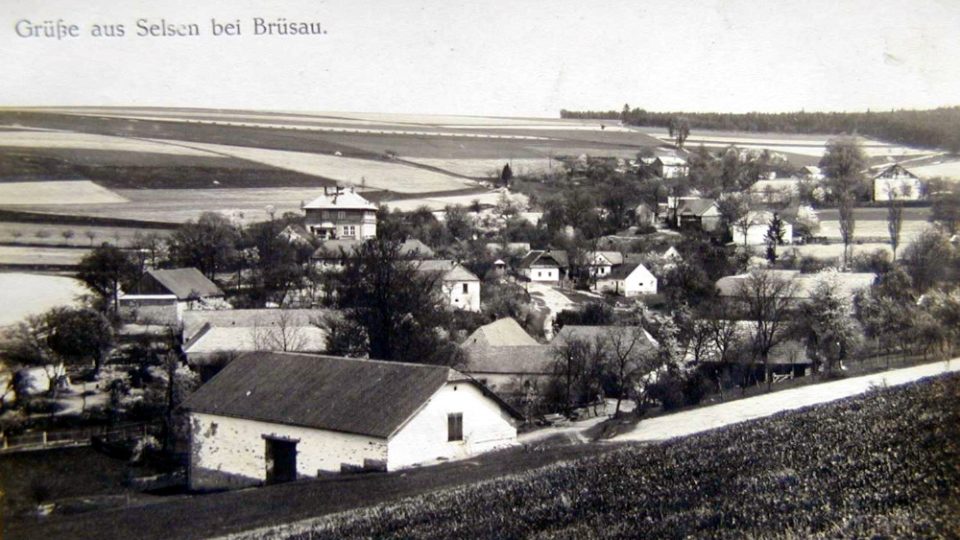 Pohled na Želivsko, historická fotografie z roku 1932 Foto archiv Obec Želivsko.jpg