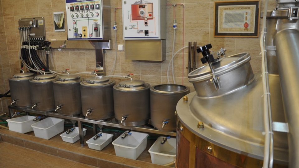 Minipivovar Arnošt je takovou laboratoří pivovaru velkého