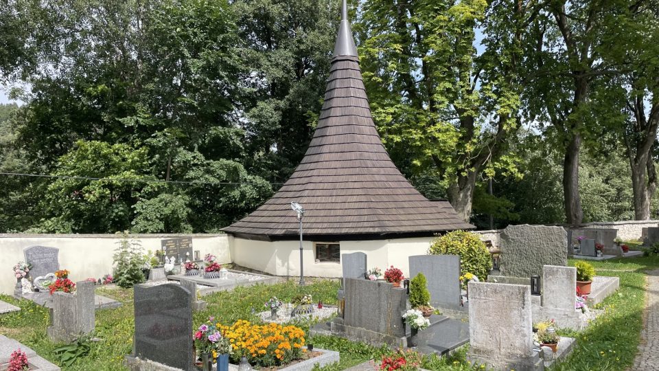 Kostnice kostela sv. Markéty v Borové u Poličky