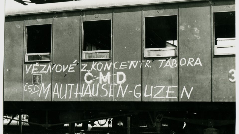 Odstavené vozy z Mauthausenu.JPG
