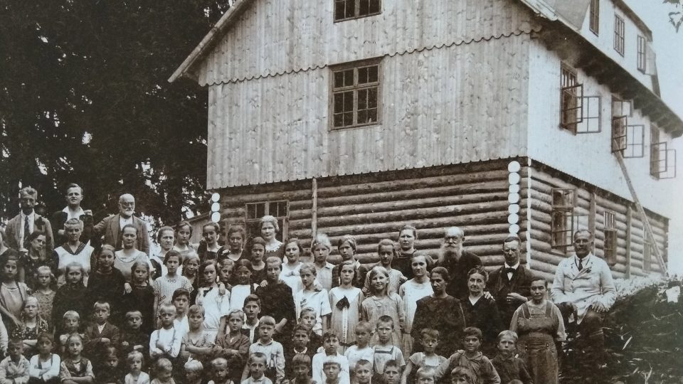 Orlická chata byla původně postavená jako ozdravovna pro děti