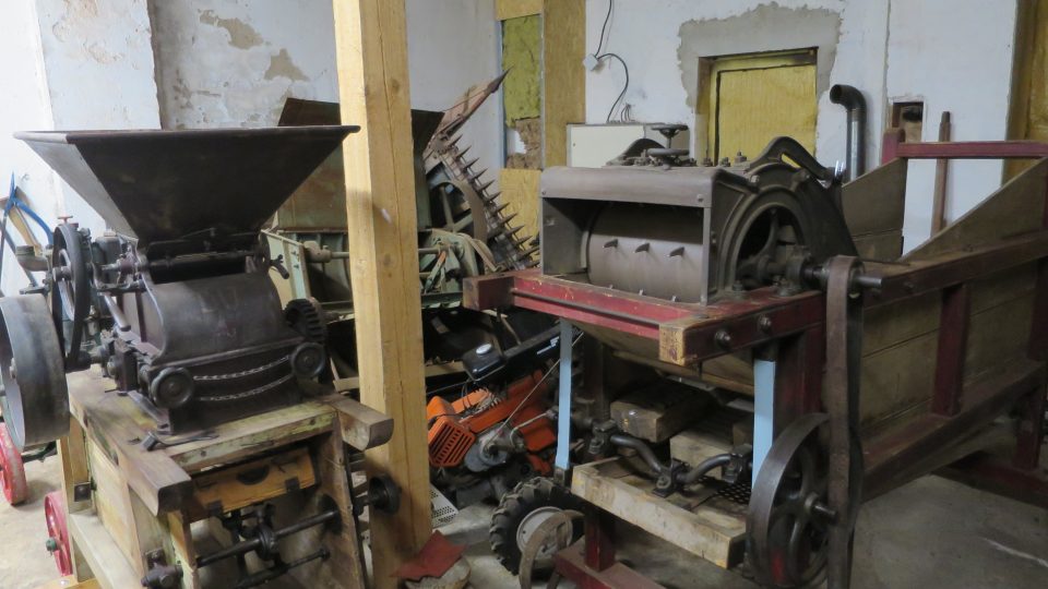 Sbírka historických zemědělských strojů Radima Urbánka