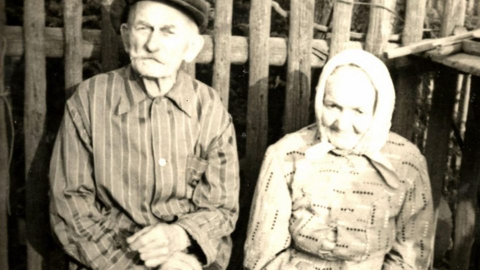Prarodiče Bradnovi z Měníka | foto: archiv rodiny Seidlicovy Prarodiče Bradnovi z Měníka
