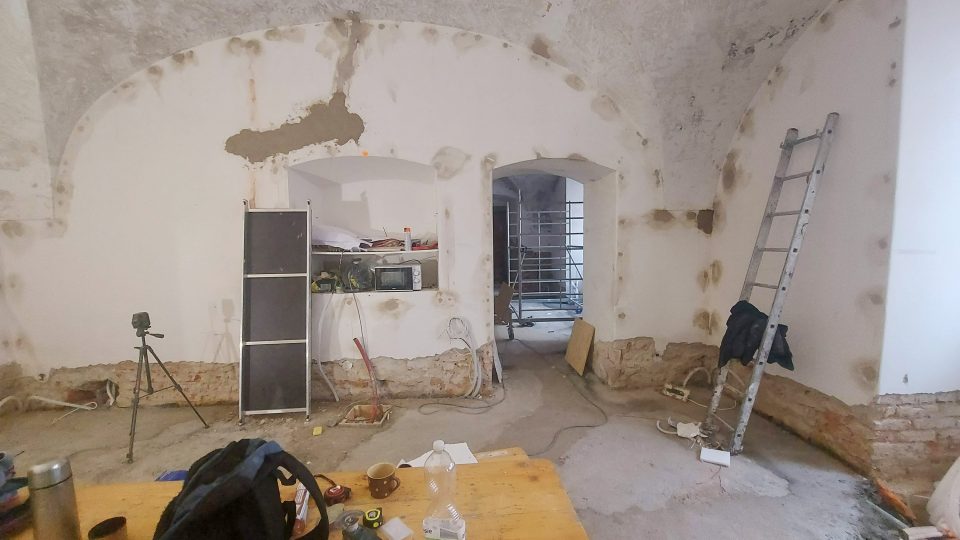Rodný byt Bedřicha Smetany v zámeckém pivovaru prochází rozsáhlou rekonstrukcí