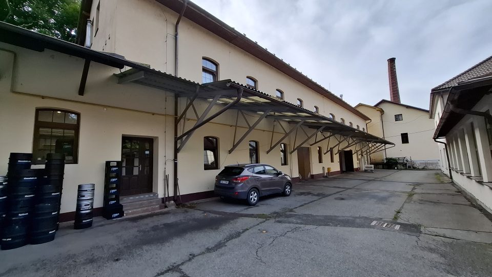 Pivovar Splávek působí v historické budově někdejšího choceňského pivovaru | foto: Tereza Brázdová, Český rozhlas Pivovar Splávek působí v historické budově někdejšího choceňského pivovaru