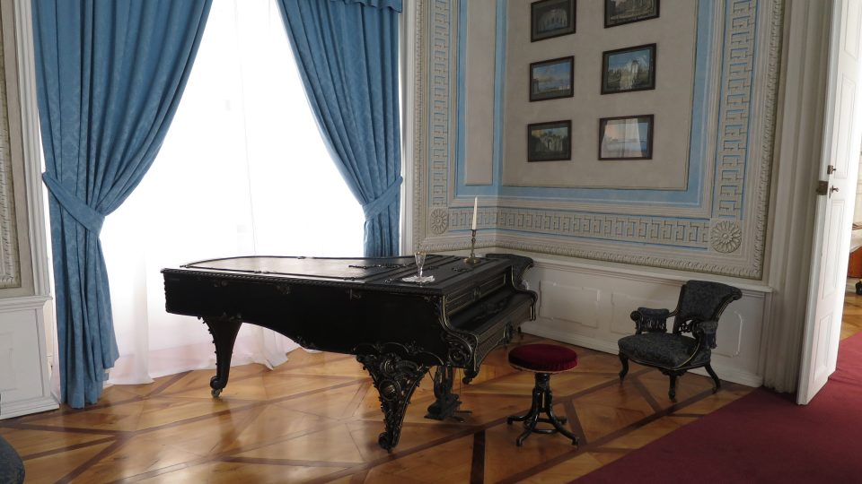 Modrý hudební pokoj na zámku v Litomyšli je novinkou letošní sezóny
