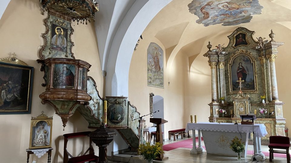 Interiér kostelu sv. Markéty v Borové u Poličky