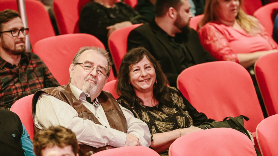 Soutěžící s sebou měli své blízké