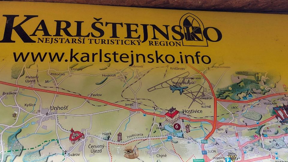 Z Černé rokle je snadné pokračovat na výlet po celé oblasti Karlštejnska