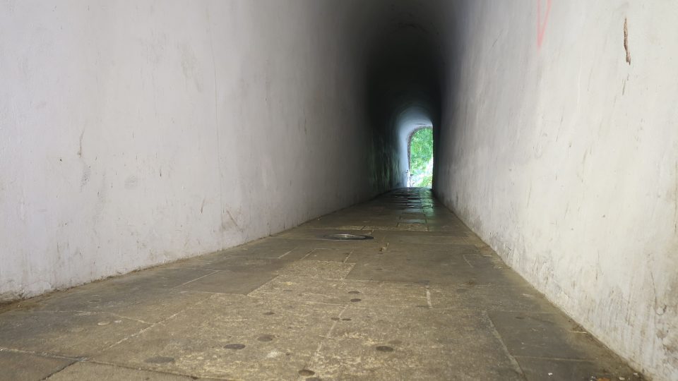 Chrudimská Tmavá fortna je dlouhá 27,5 metru
