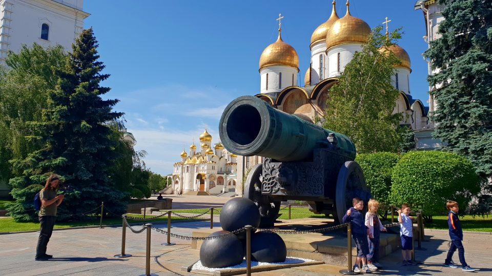 Car Puška uvnitř Kremlu