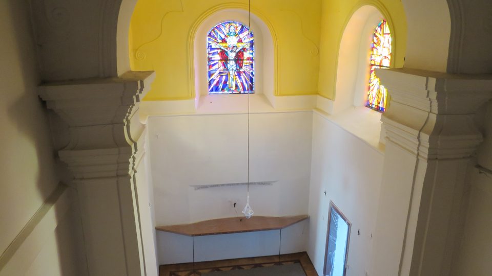 Kaple zámečku v Hoješíně se nyní opravuje