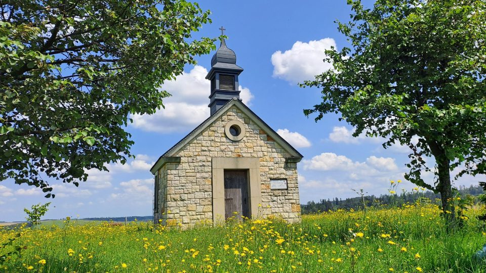 Kaple svatého Jana Nepomuckého byla vybudována v roce 2011