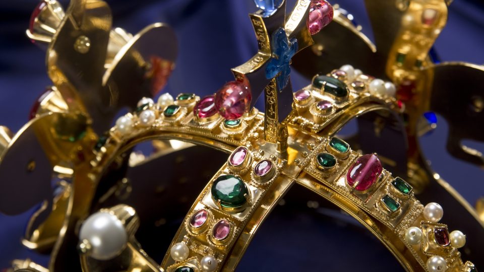 Detail kopie svatováclavské koruny