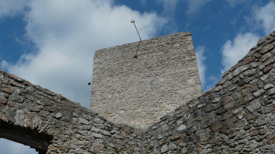 Vyšší věž hradu