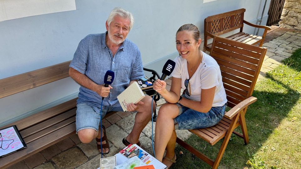 Na cestách s malířem, grafikem, sochařem, řezbářem, spisovatelem a básníkem Josefem Váchalem - Petr Voldán a Hana Klimešová