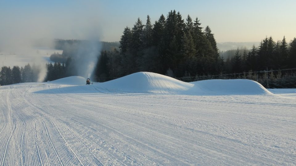Ski areál Hluboká