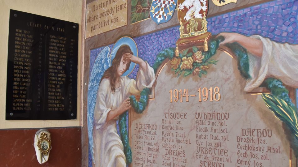 Nástěnná výzdoba kostela sv. Maří Magdalény ve Včelákově