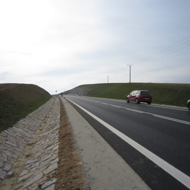 Kudy povede obchvat Kostelce nad Orlicí? | foto: Daniel Zach,  Český rozhlas