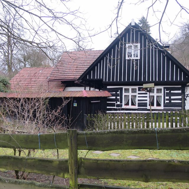 Roubená chalupa v Horákově Lhotě  (ilustrační foto) | foto: Tereza Brázdová,  Český rozhlas