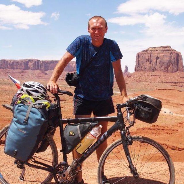 Radek Hroch projel na kole Spojené státy americké z východního na západní pobřeží | foto: Radek Hroch