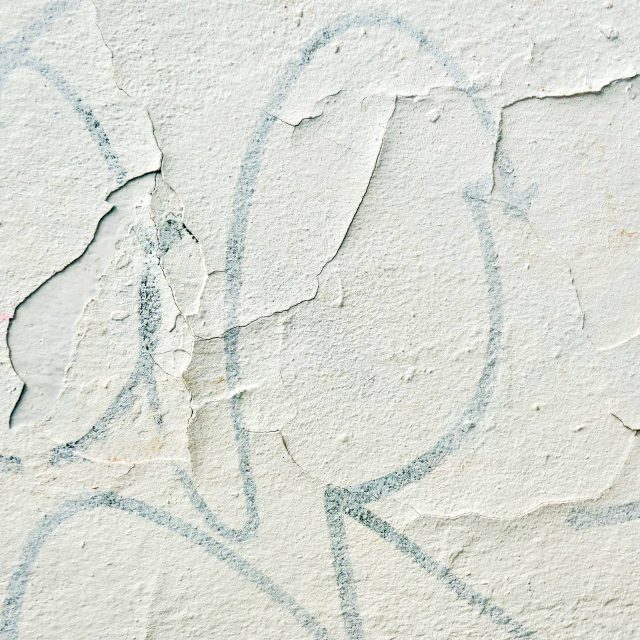 Počmáraná stěna | foto: Unsplash,  Licence Unsplash