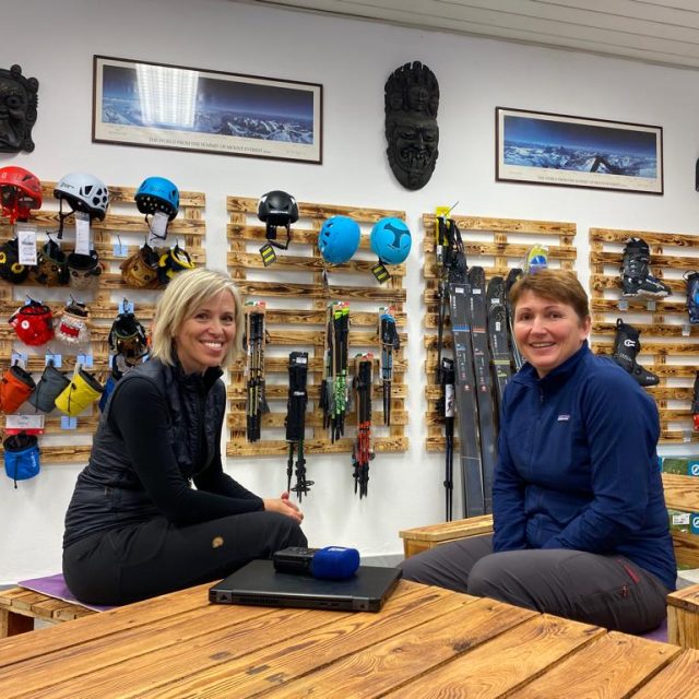 Alena Zárybnická a horolezkyně Soňa Boštíková natáčí Zálety | foto: Český rozhlas