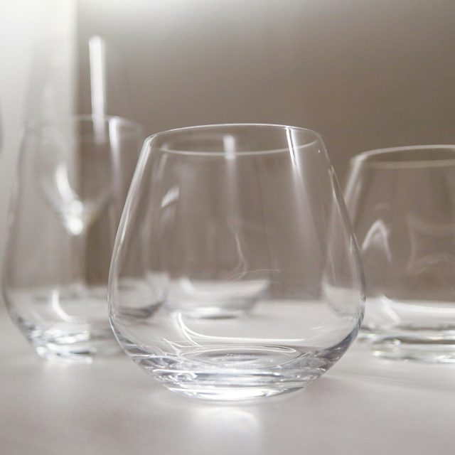 Skleničky | foto: Unsplash,  Licence Unsplash