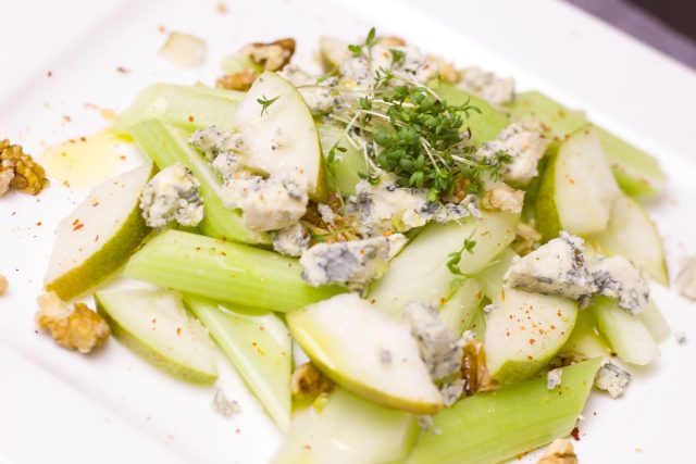 Salát z řapíkatého celeru s jablky | foto: Fotobanka Pixabay