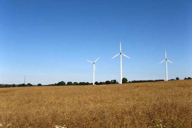 Větrné elektrárny  (ilustrační foto) | foto: Fotobanka stock.xchng,  Lajla Borg  Jensen