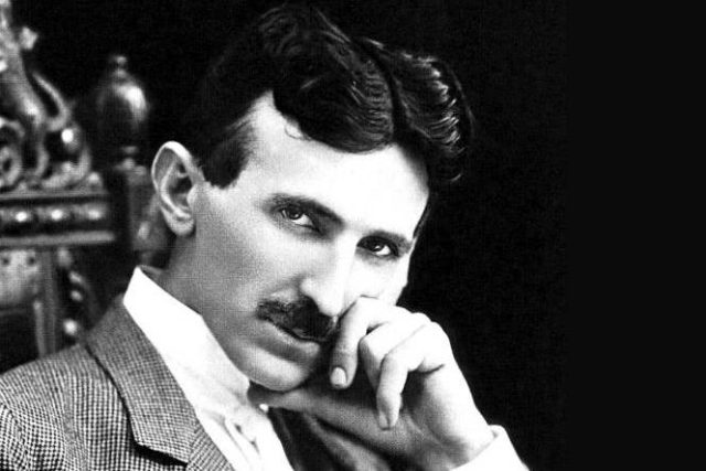 Slovanský Edison Nikola Tesla  (1856 - 1943) | foto: licence Public Domain,  volné dílo