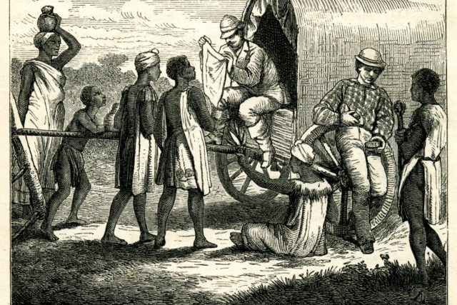 Emil Holub obchoduje s domorodci. Ilustrace z prvního vydání cestopisu Sedm let v jižní Africe  (1880-81) | foto: Národní knihovna ČR,  CC0 1.0
