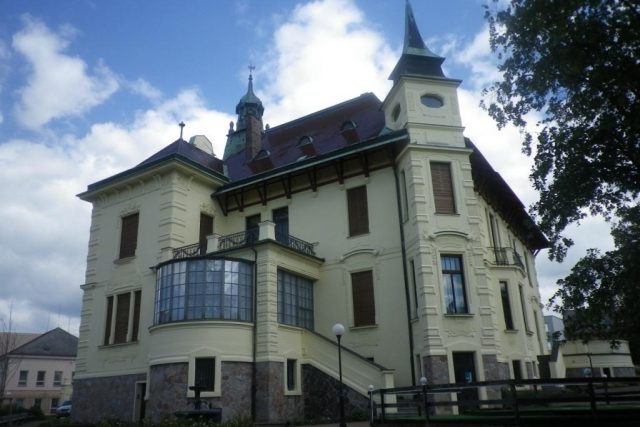 Hernychova vila v Ústí nad Orlicí  | foto: Tomáš Klement,  Český rozhlas