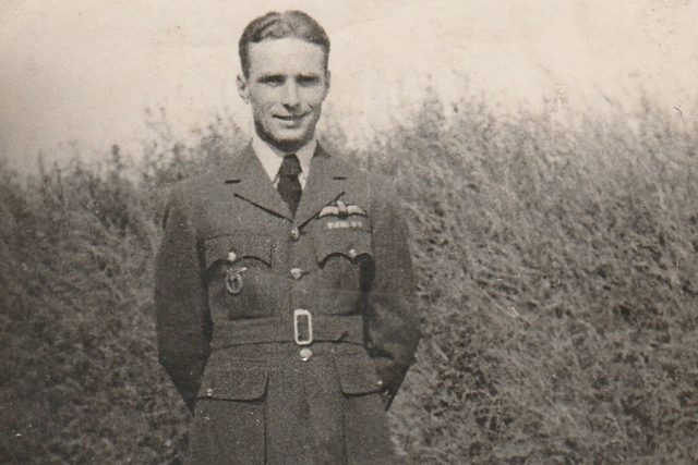 Pilot František Bulis  (1916-1942) | foto:  archiv Jana Kubíka