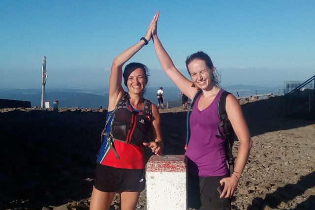 Dvě kamarádky uběhly za tři dny 160 kilometrů. Cíl byla Sněžka | foto: Darina Hrušková