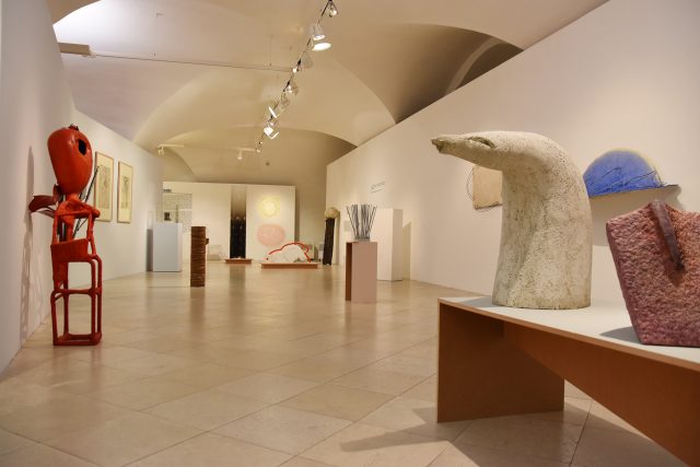 Výstava Těsné formy ve Východočeské galerii | foto: Východočeská galerie v Pardubicích