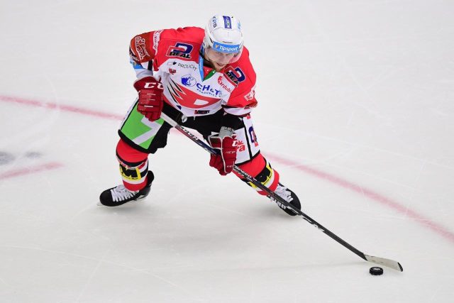 Pardubický hokejový útočník Radoslav Tybor | foto: Ladislav Adámek,  HC Dynamo Pardubice