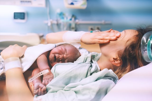 Kdy vyrazit do porodnice,  aby nebylo pozdě? To je nejčastější dotaz budoucích tatínků  (ilustrační foto) | foto: Shutterstock