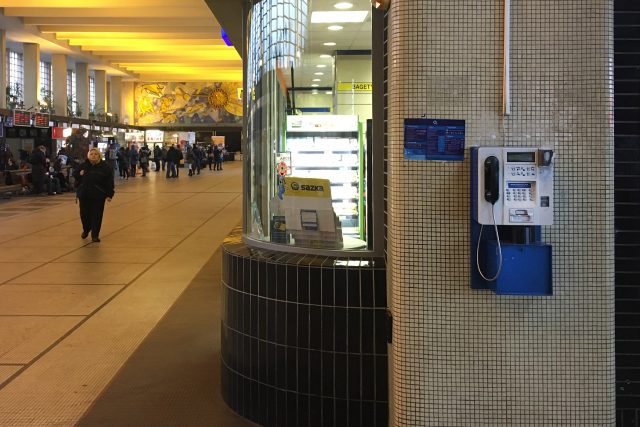 Telefonní automat | foto: Josef Ženatý
