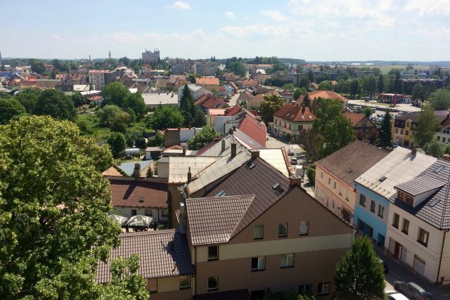 Výhled z věže Občanské záložny ve směru na Pardubice | foto: Šárka Rusnáková,  Český rozhlas