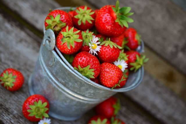 Základem čatní jsou čerstvé jahody | foto: Fotobanka Pixabay