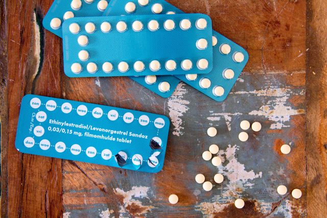 Antikoncepční pilulky | foto: Simone van der Koelen,  Fotobanka Unsplash,  Licence Unsplash
