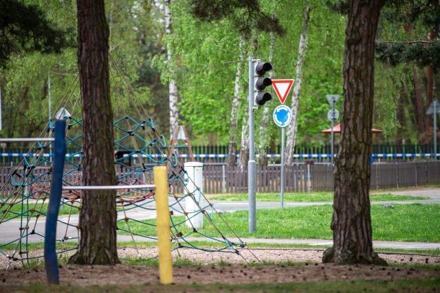 Dopravní hřiště v lesoparku Dukla v Pardubicích | foto: Josef Vostárek,  ČTK